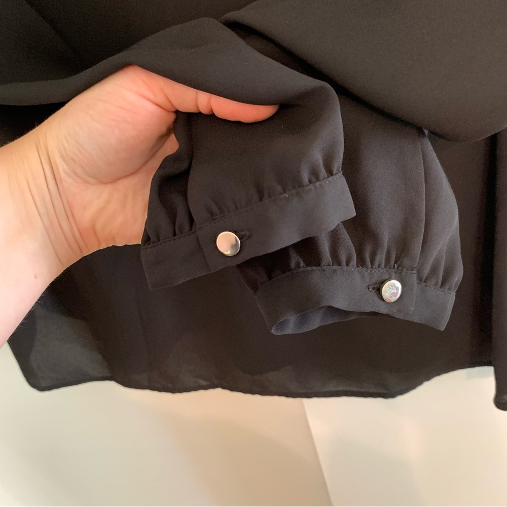 Notations Blouse - Picture 5 of 5